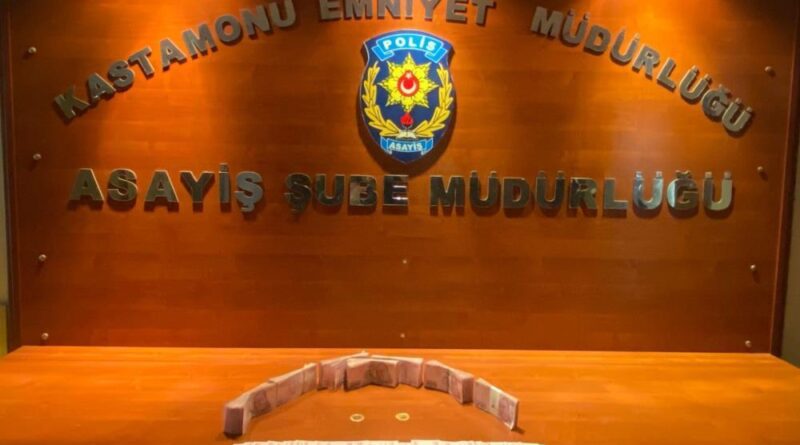 Karabük'te dolandırdı, Kastamonu'da paraları yurtdışına göndermeye çalışırken yakalandı 1