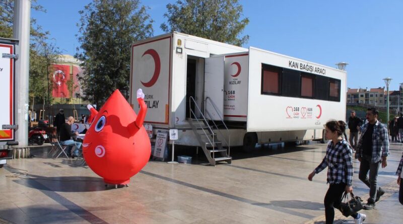 Karacasu Kaymakamlığı'ndan kan bağışı çağrısı 1