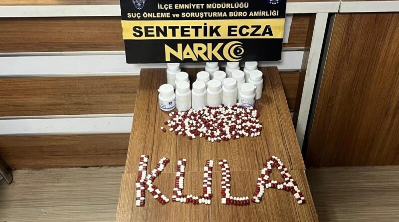 Kula'da uyuşturucu satıcılarına darbe: 7 şüpheli yakalandı 1
