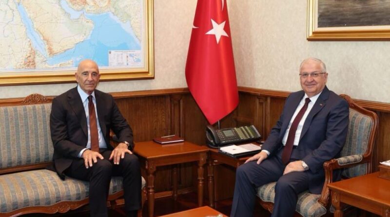 Milli Savunma Bakanı Güler, ABD'nin Ankara Büyükelçisi Barrack'la görüştü 1