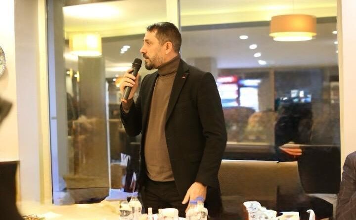 Patnos Gazeteciler Cemiyeti Başkanı Faruk Yavuz’dan 24 Temmuz mesajı 1