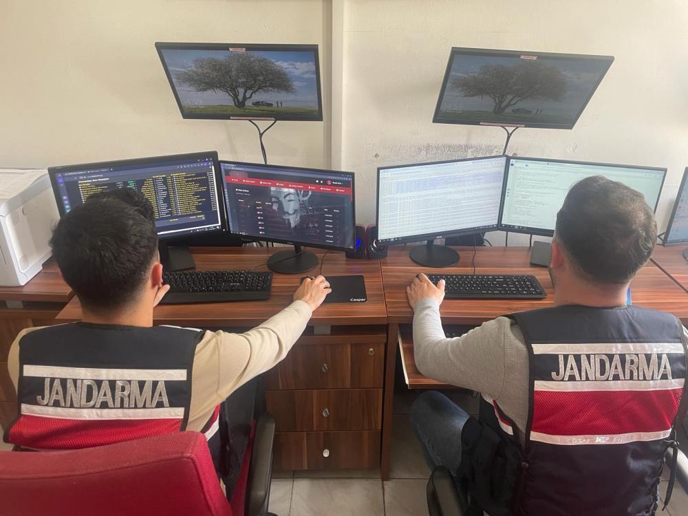 Sanal devriyeden kaçamadılar: 20 kişi hakkında işlem yapıldı