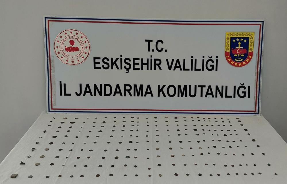 Tarihi eser kaçakçılığı yapan şüpheli yakalandı