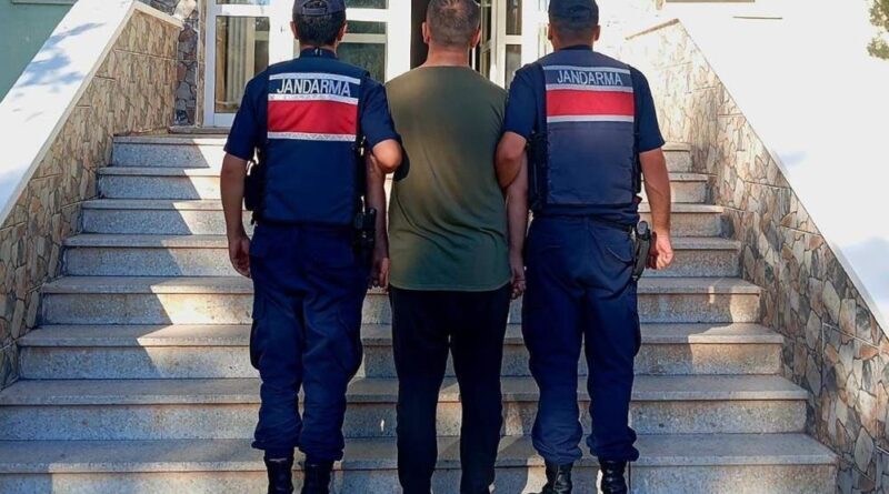 15 yıl hapis cezası bulunan firari hükümlü yakalandı 1