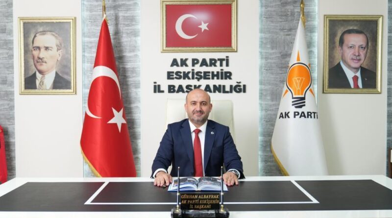 Başkan Albayrak, "30 Ağustos Zafer Bayramı’nın 103. yıl dönümünü büyük bir gurur ve coşkuyla kutluyoruz" 1