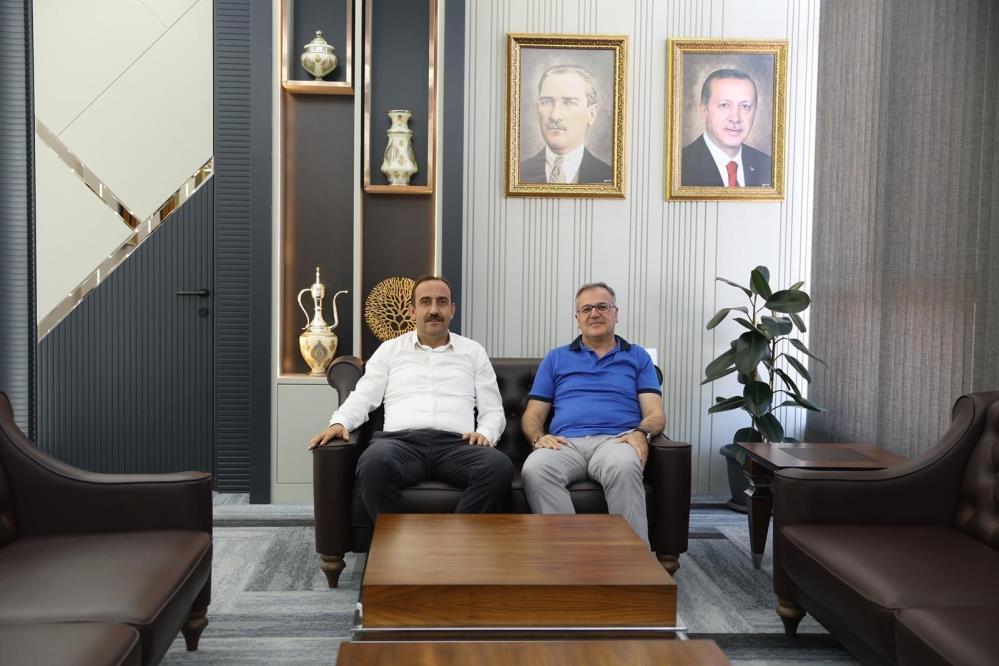 Başkan Özdoğan; İncesu Belediye Başkanı Mustafa İlmek’i makamında ağırladı