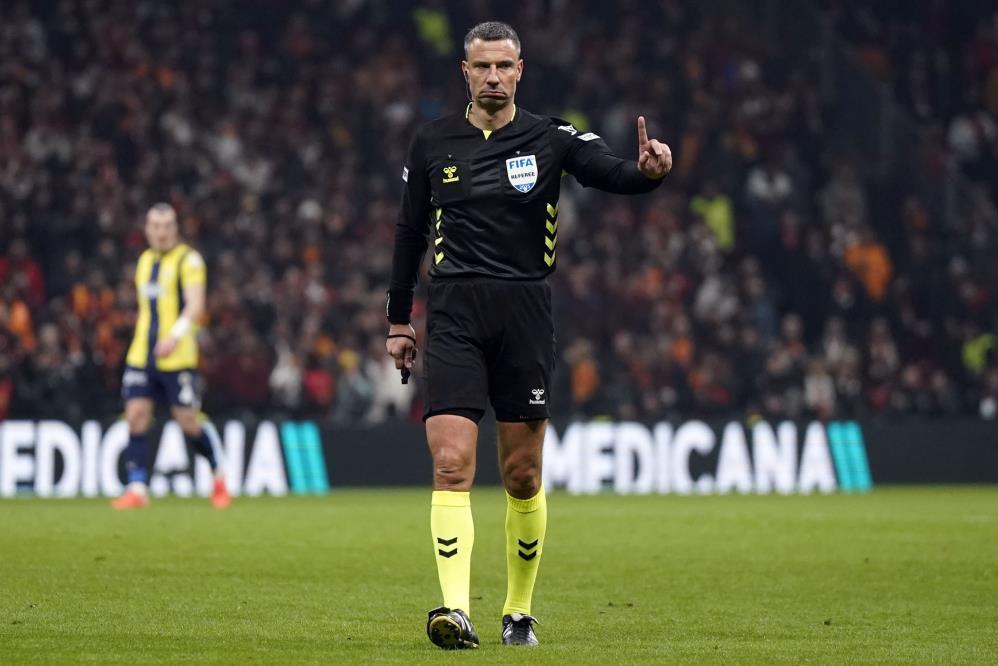 Benfica – Fenerbahçe maçını Vincic yönetecek