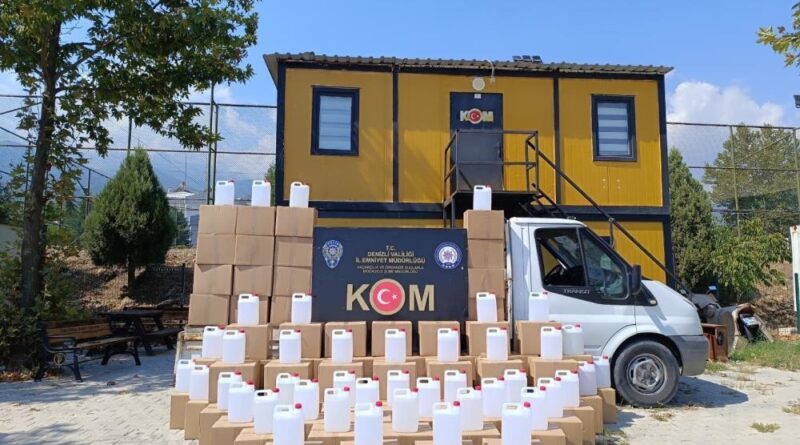 Denizli’de 2 bin litre kaçak alkol ele geçirildi 1