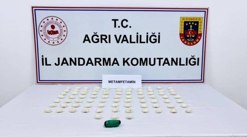 Doğubayazıt'ta uyuşturucu operasyonu: 2 gözaltı 1