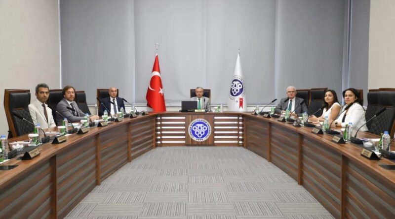 EBYÜ memnuniyet anketinin sonuçları değerlendirildi 10