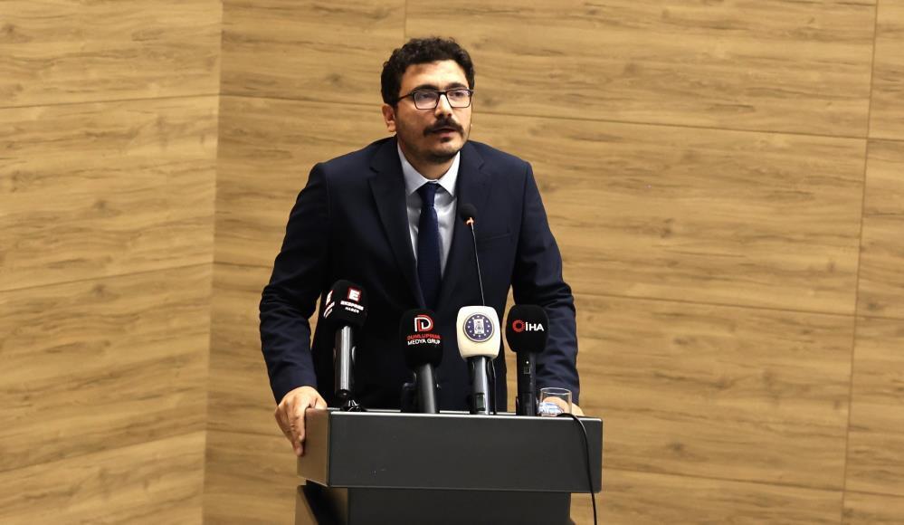 Emirhan Aydın: “Deprem siyaset üstü bir konudur”