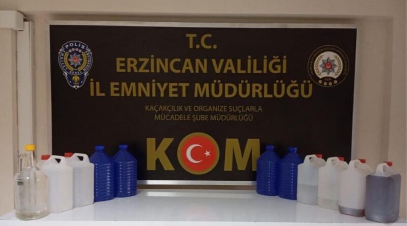 Erzincan’da 42 litre kaçak içki ele geçirildi 1