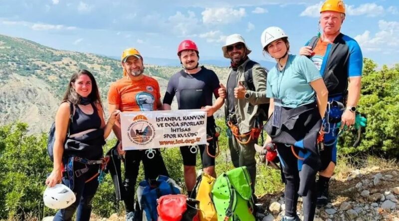 Erzincan’daki masalsı kanyonlar turizmcileri cezbediyor 1