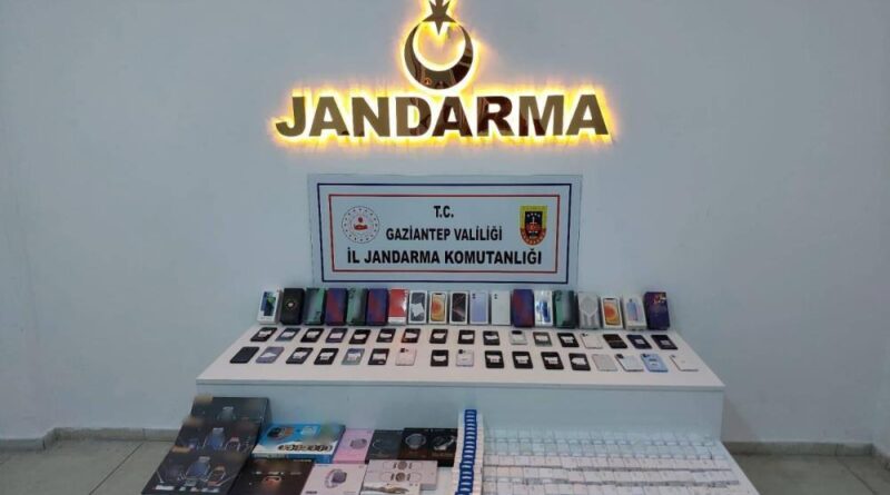Gaziantep'te 1,5 milyon TL değerinde kaçak malzeme ele geçirildi 1