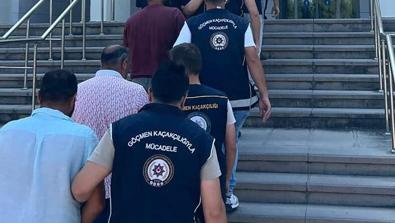Göçmen kaçakçısı 7 organizatör tutuklandı 1