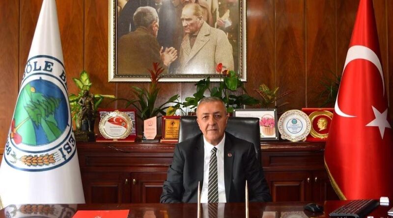Göle Belediye Başkanı Budak CHP'den istifa etti 1