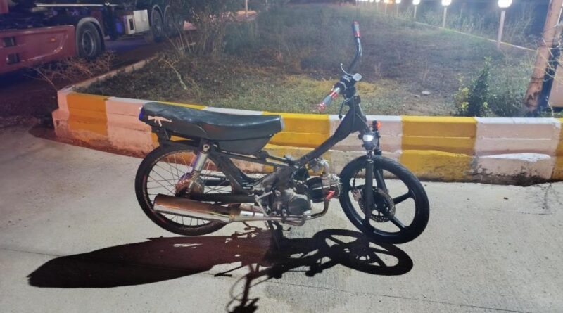 Kamyonetin çarptığı motosiklet sürücüsü yaralandı 1