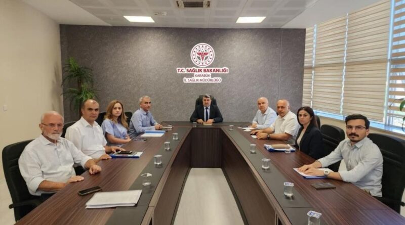 Karabük'te sağlık hizmetleri değerlendirme toplantısı yapıldı 1
