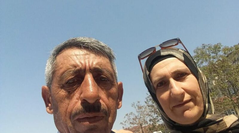 Karısını öldürüp, kendini vurdu 1