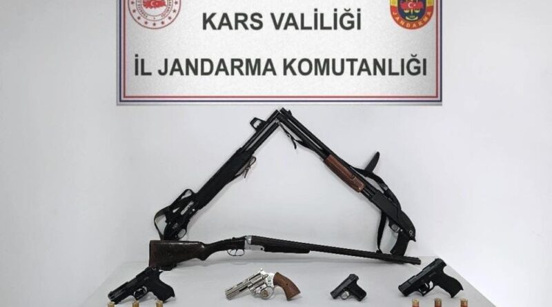 Kars’ta jandarmadan silah operasyonu 1