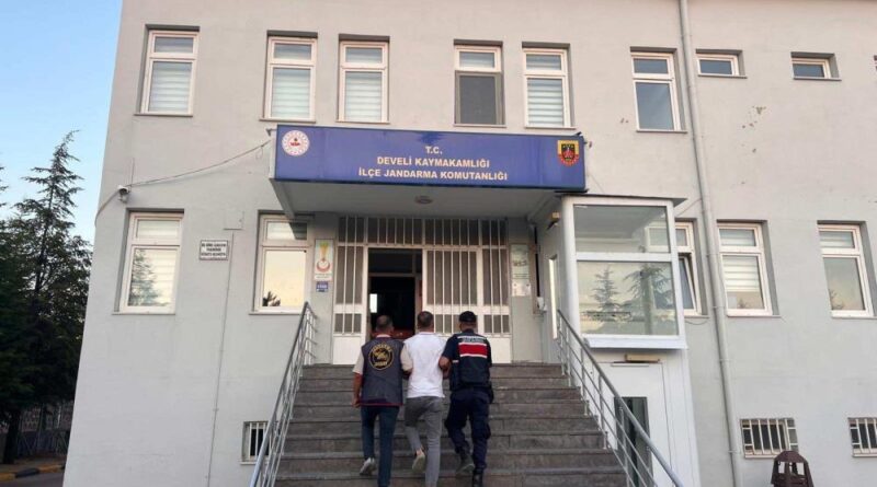 Kayseri’de FETÖ’den aranan şahıs yakalandı 1