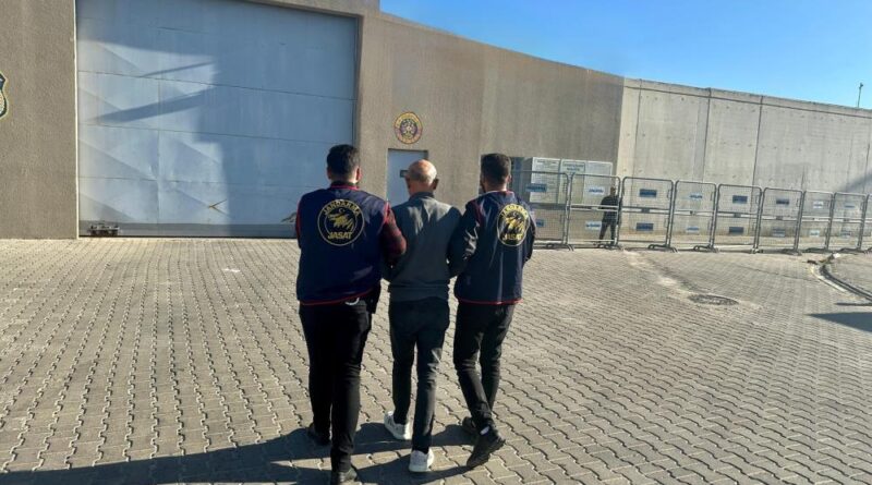 Kesinleşmiş cezası bulunan uyuşturucu taciri yakalandı 1