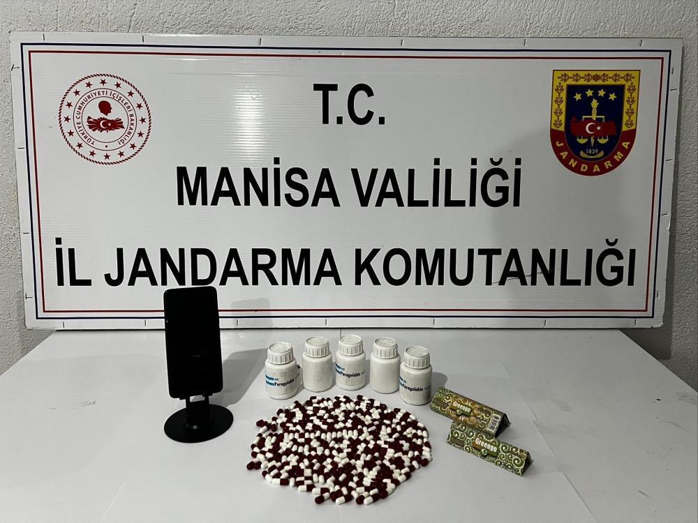 Kula’da durdurulan araçtan sentetik uyuşturucu çıktı