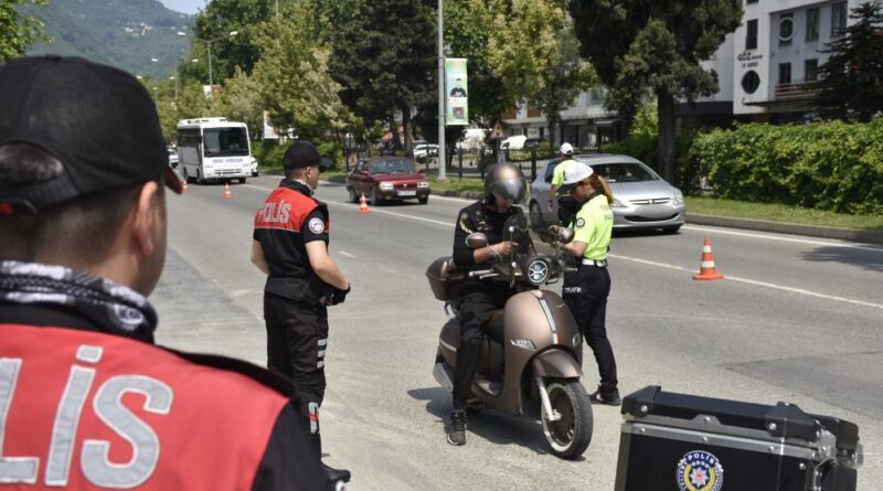 Ordu'da bir haftada 18 binden fazla araç ve sürücüsü denetledi 1