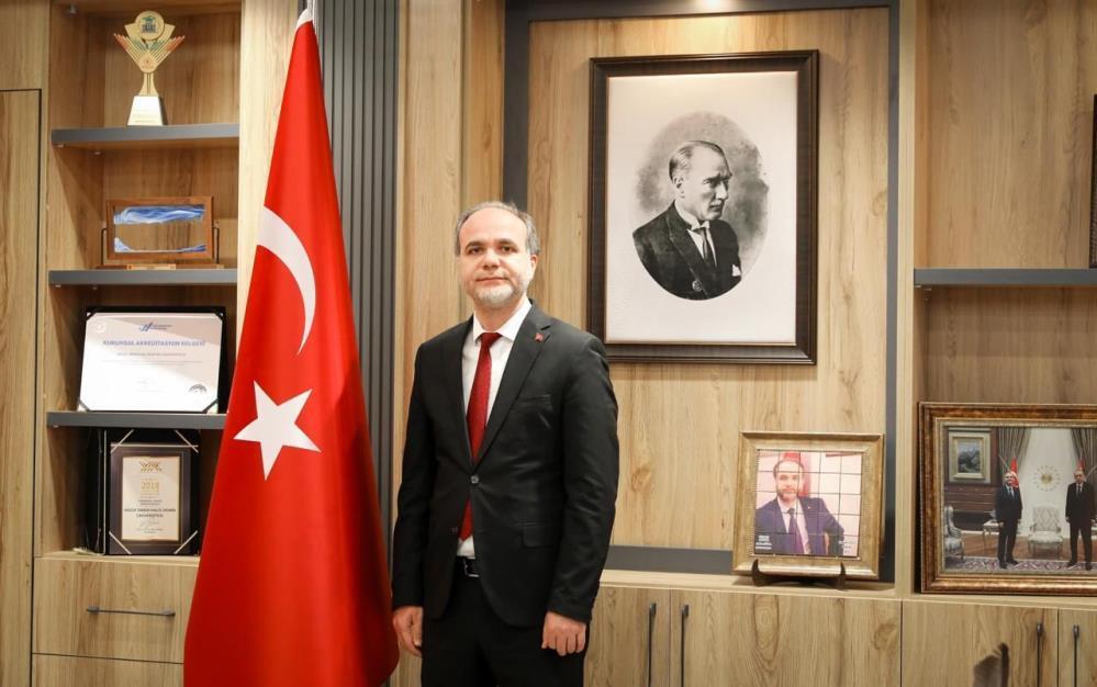 Rektör Uslu’dan 30 Ağustos Zafer Bayramı mesajı