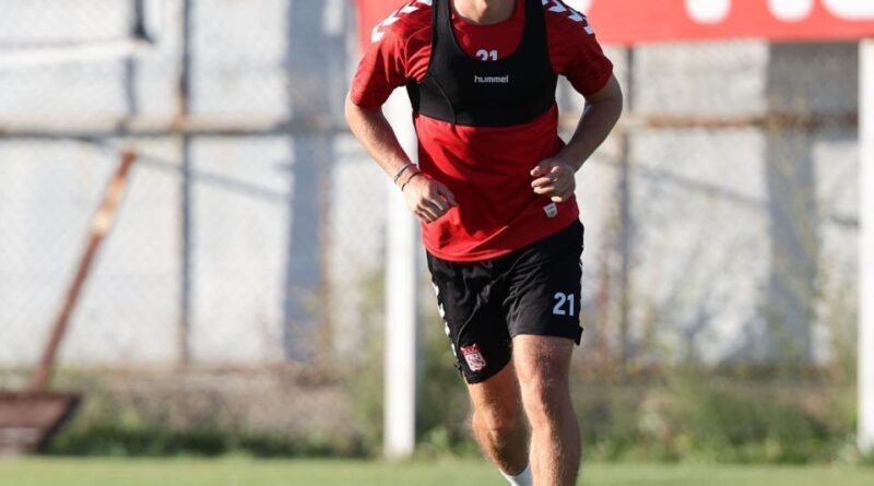 Sivasspor'da Simic, Sabah FC'ye transfer oldu 1