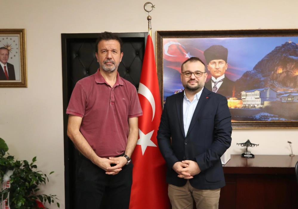 Yeni Başhekim Sezgin: “Hedefimiz en iyi sağlık hizmetini sunma”