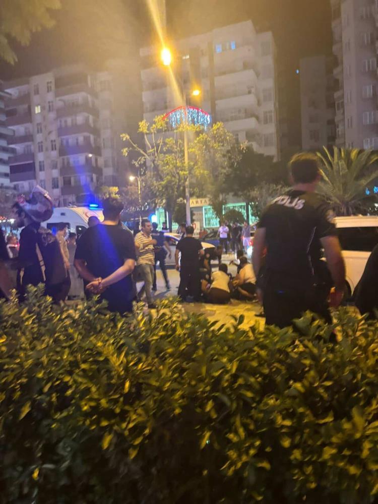 Yunus polisleri kazada yaralandı