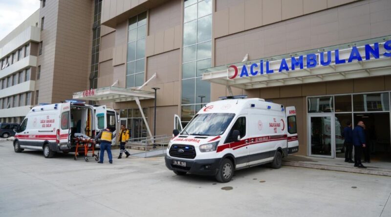 Erzincan’da trafik kazası: 5 yaralı 1