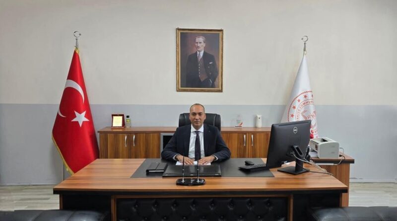 Gediz İlçe Millî Eğitim Müdürlüğü'ne Recep Aydın atandı 1