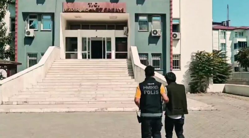 Iğdır'da uyuşturucu operasyonları: 2 tutuklama 1