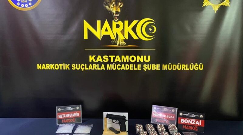 Kastamonu'da yüklü miktarda uyuşturucuyla yakalanan sanıkların yargılanmasına devam edildi 1