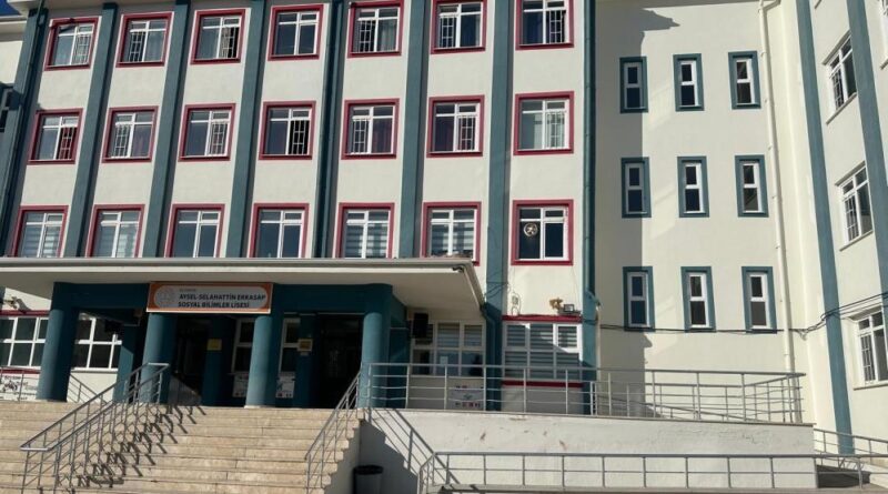 Kütahya Sosyal Bilimler Lisesi iki uluslararası projeyle Avrupa'da aktif rol üstleniyor 1