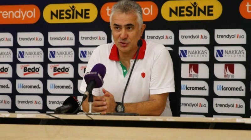 Mehmet Altıparmak: "Bence rakibe gol atmamak büyük saygısızlık" 1