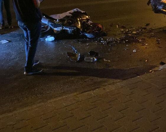 Otomobille çarpışan motosikletin sürücüsü hayatını kaybetti 1