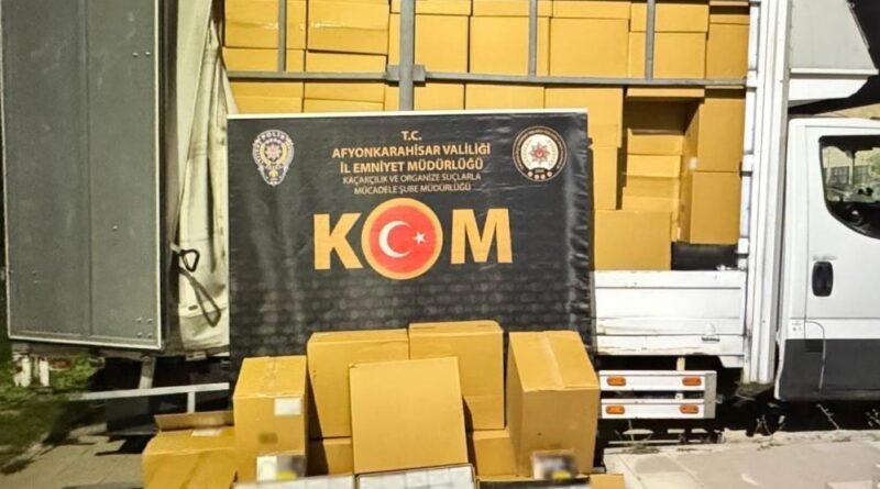 Polis 4 milyona yakın sahte bandrollü makaron ele geçirdi 1