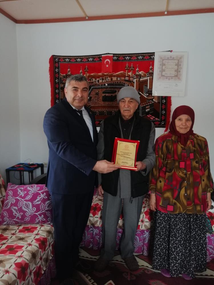 Afyon Kadınana Okulu Halep’te eğitime başladı