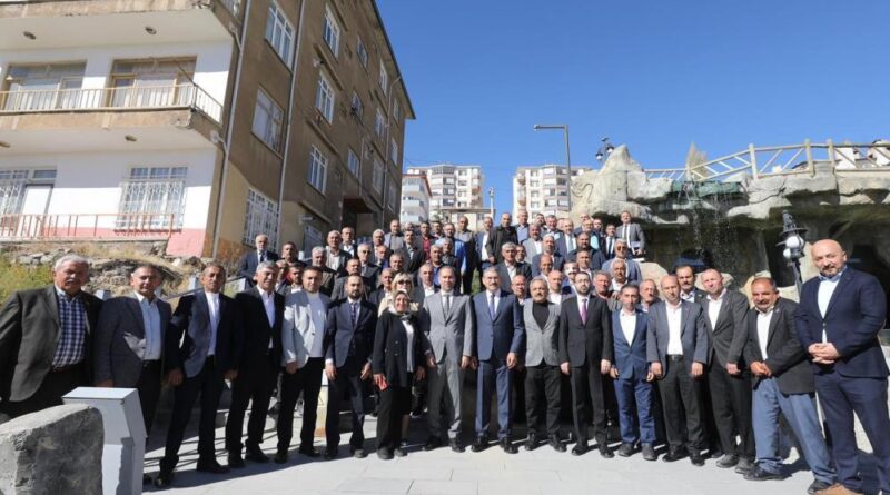 Başkan Özdemir ve Milletvekili Uzkurt muhtarlarla buluştu 1