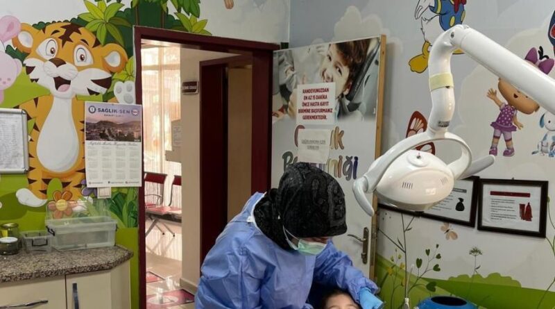 Bayburt Ağız ve Diş Sağlığı Merkezine yeni uzman hekimler atandı 1