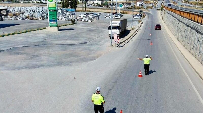 Bilecik'te hava destekli trafik denetiminde 11 sürücüye ceza 1