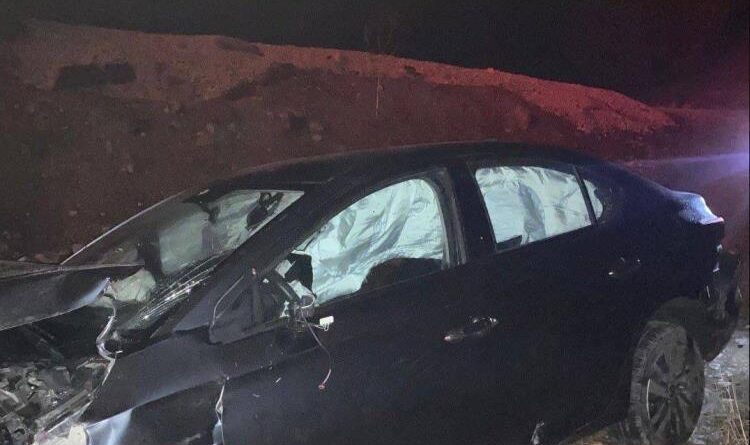 Bilecik'te kontrolden çıkan otomobil şarampole uçtu, 2 yaralı 1