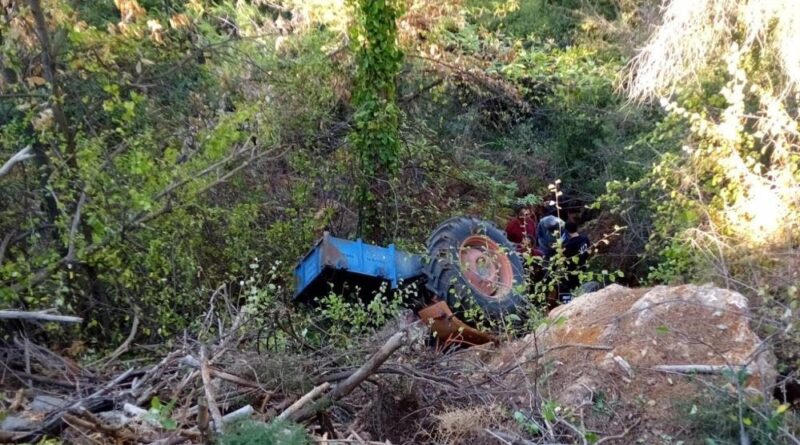 Bozdoğan’da traktör kazası: 1 ölü 1