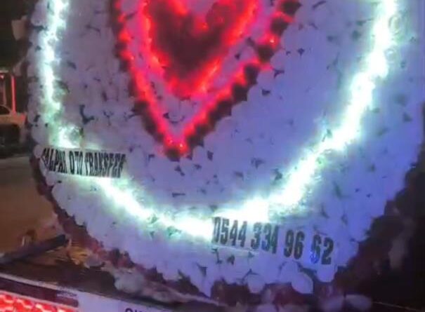 Çekiciyle trafikte "İyi ki doğdun sevgilim" sürprizi pahalıya patladı 1