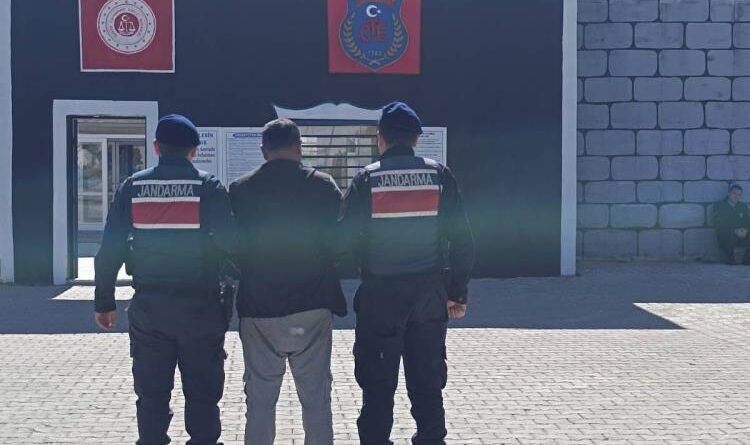 Çeşitli suçlardan 26 yıl hapis cezası ile aranan şahıs yakalandı 1