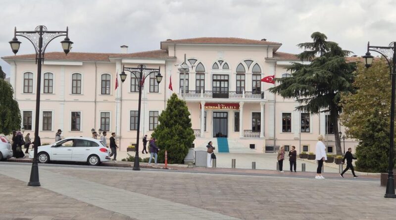 Deprem sonrası valilikten açıklama 1
