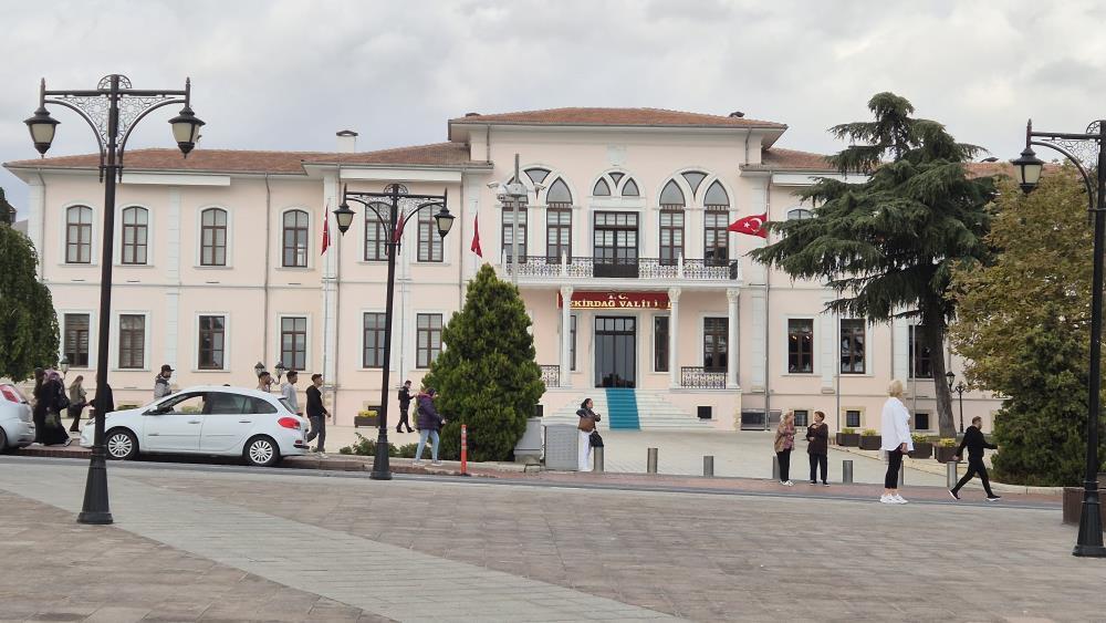Deprem sonrası valilikten açıklama